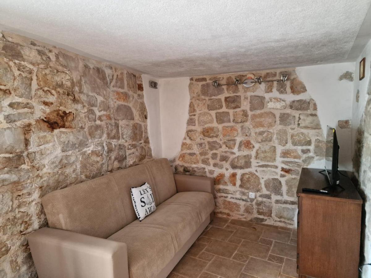 House Riva Daire Pirovac Dış mekan fotoğraf
