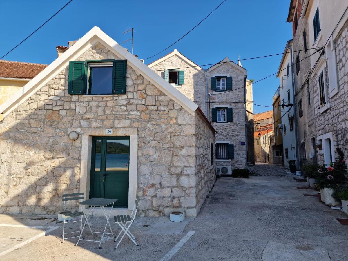 House Riva Daire Pirovac Dış mekan fotoğraf