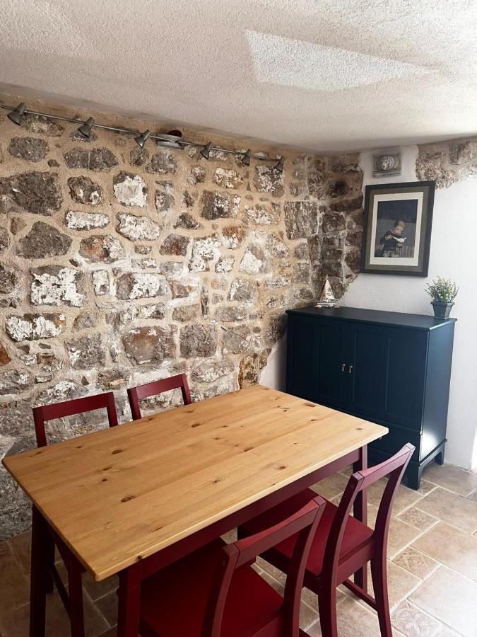 House Riva Daire Pirovac Dış mekan fotoğraf